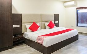 Hotel O Krishna